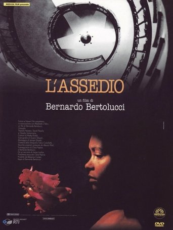 L'assedio - Film completo in Altadefinizione L'assedio streaming in alta definizione
