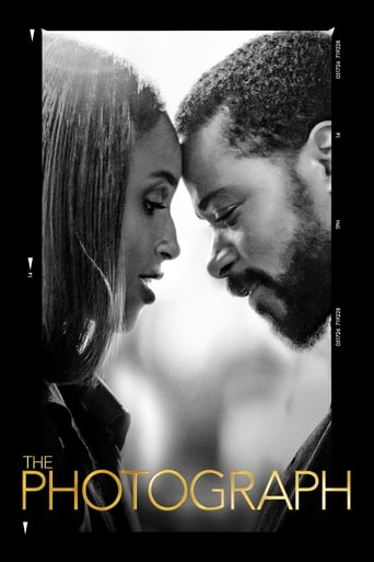 The Photograph: Gli scatti di mia madre - Film completo in Altadefinizione The Photograph: Gli scatti di mia madre streaming in alta definizione